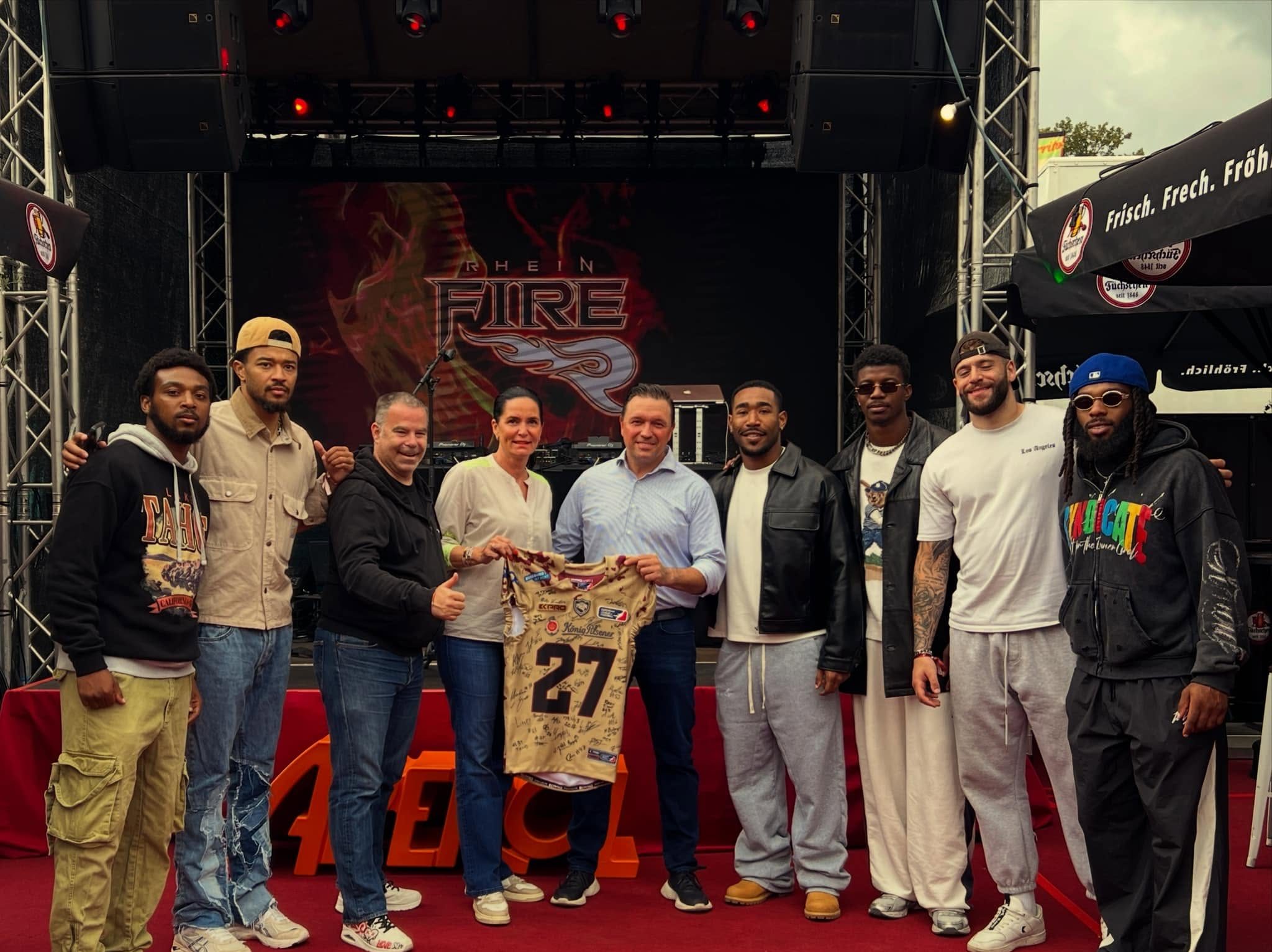 Kirmesbummel und Meet and Greet auf der Rheinkirmes in Düsseldorf
